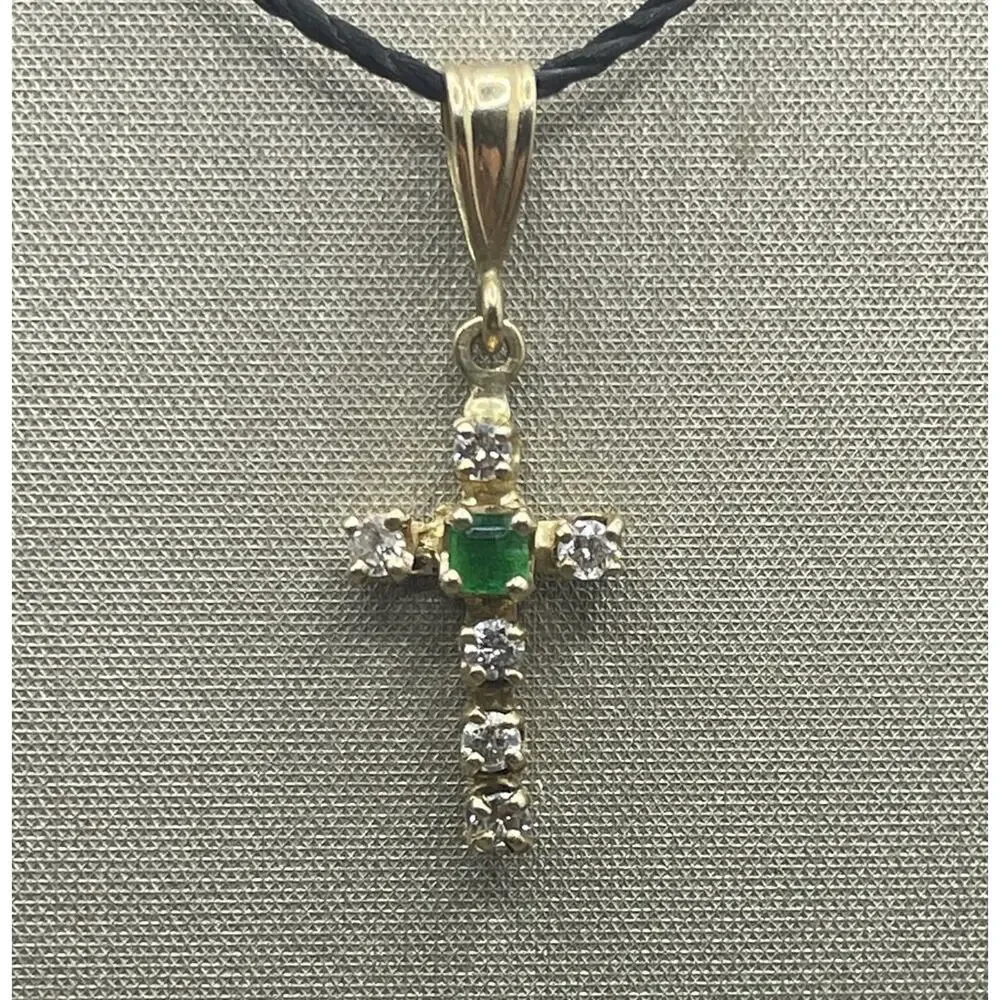14K Yellow Gold Diamond & Green Stone Mini Cross Charm Pendant (26421)